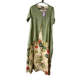 Green Floral Maxi Dress Size Medium‎
